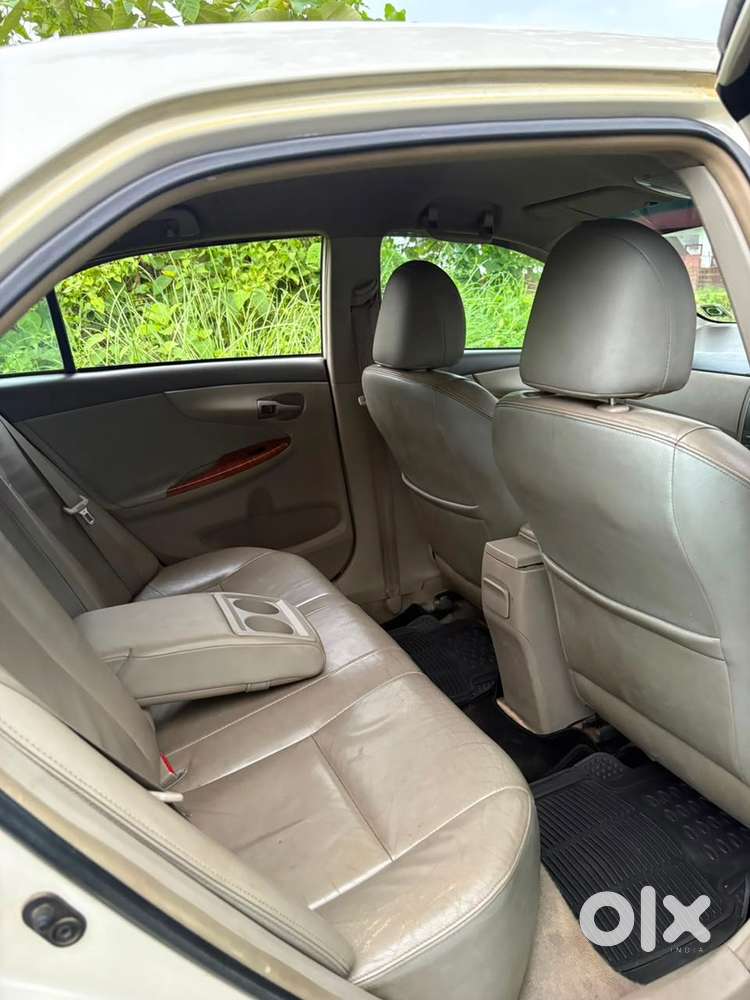 Toyota Corolla Altis 2009 Petrol