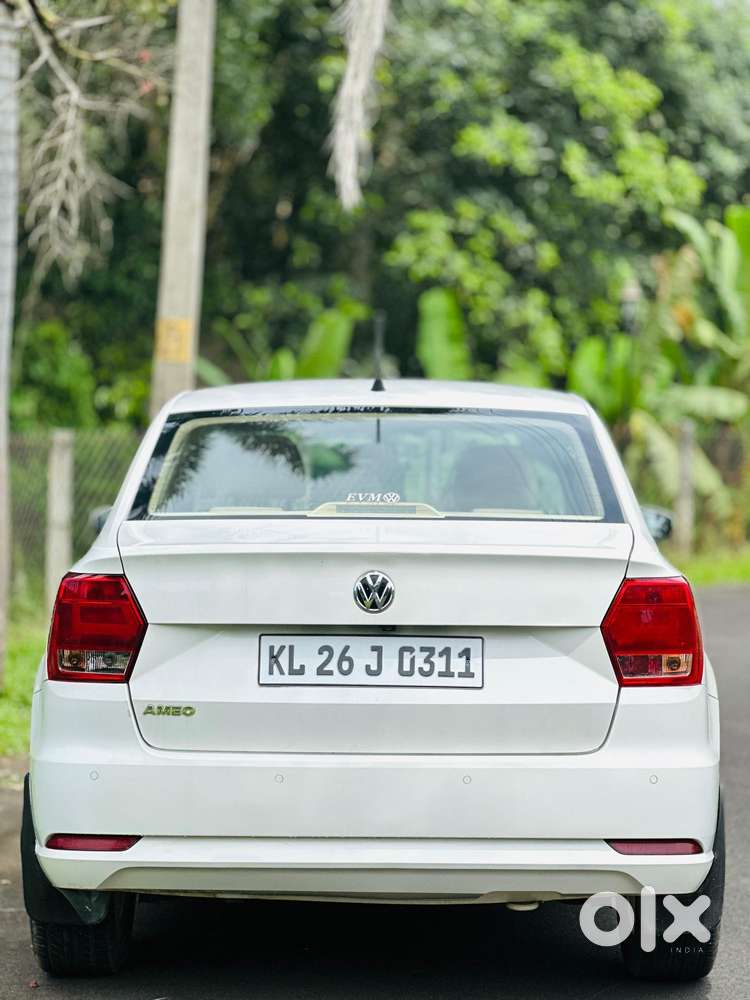 Volkswagen Vento 1.6 Highline Plus 16 Alloy, 2018, Petrol