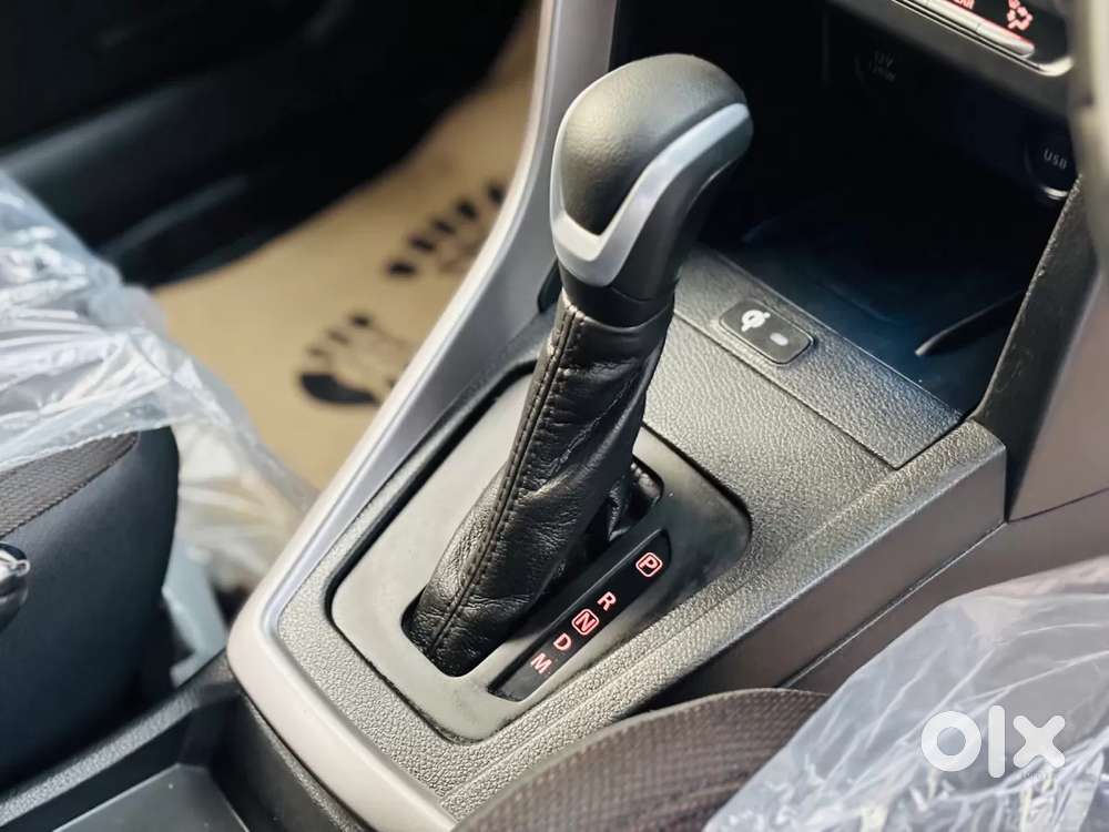 Maruti Suzuki Vitara Brezza 1.5 Zxi Plus At, 2025, Petrol