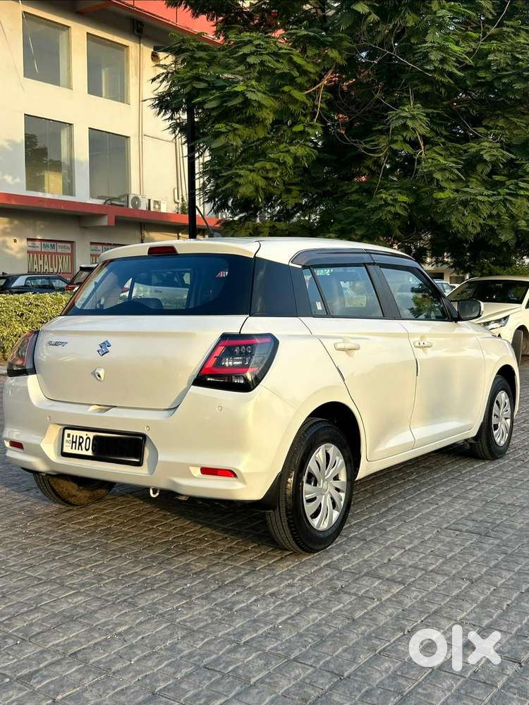 Maruti Suzuki Swift Vxi Ags, 2025, Petrol
