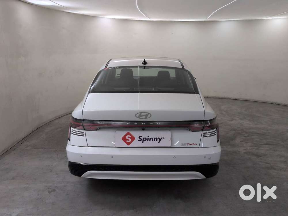 Hyundai Verna 1.5 Sx (o) Turbo Petrol Dct, 2024, Petrol