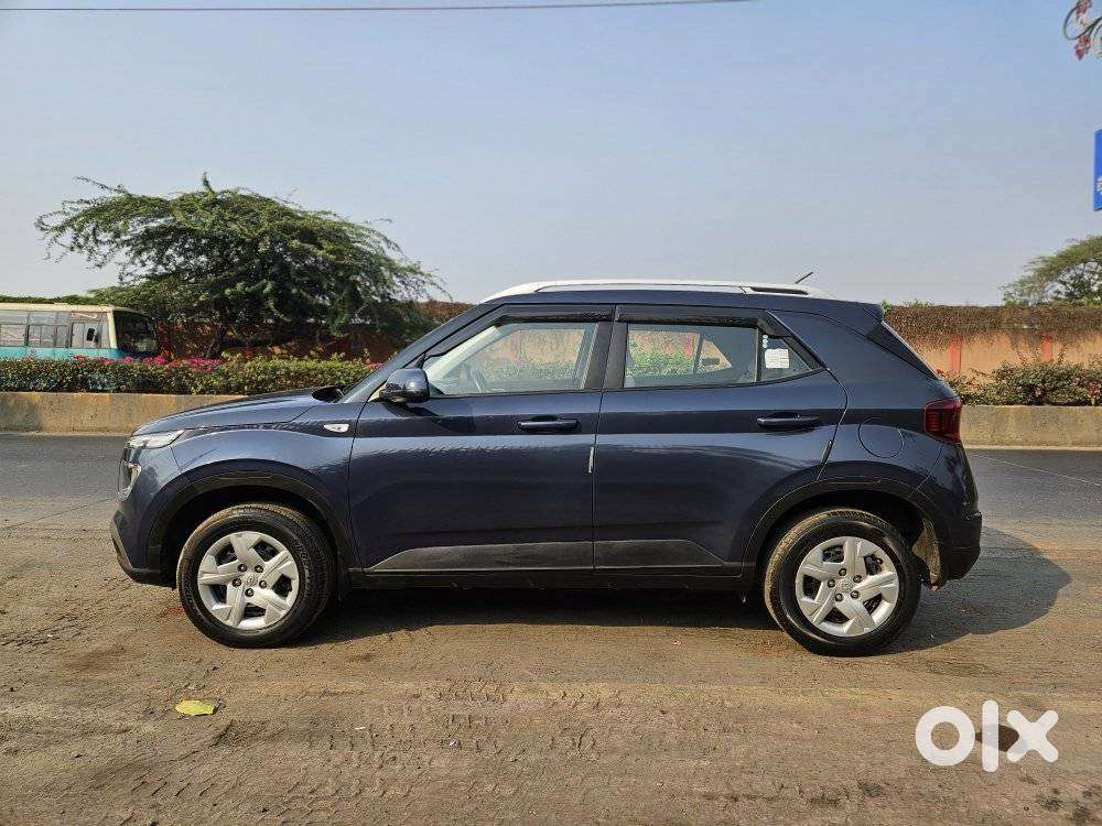 Hyundai Venue S 1.2 Petrol, 2021, Petrol