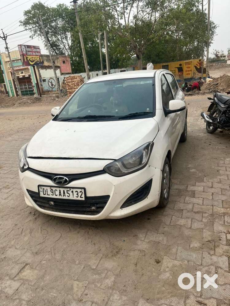 Hyundai I20 Cng & Hybrids Good Condition