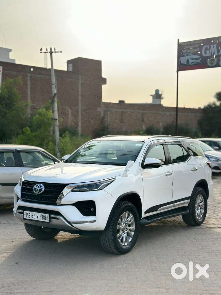 Toyota Fortuner 4x4 At 2.8 Diesel, 2021, Diesel