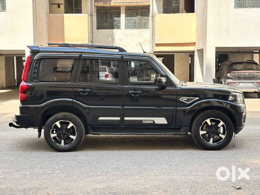 Mahindra Scorpio Classic 2.2 S 11 Mt 7 Cc, 2023, Diesel
