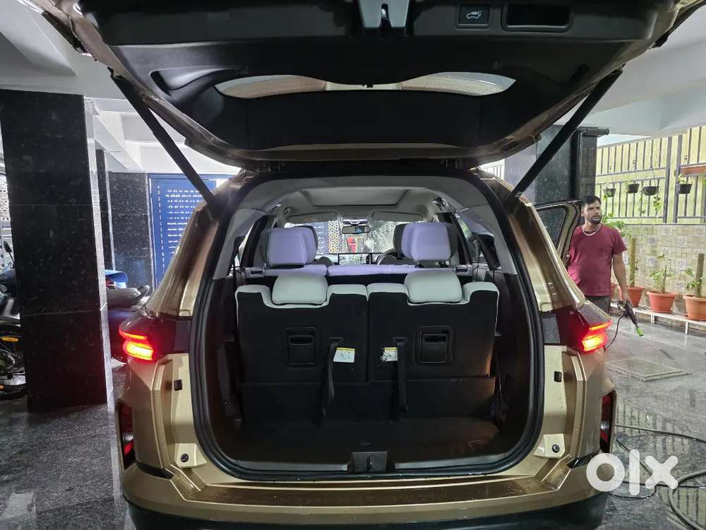 Tata Safari Accomplished Plus 2024 Dual Tone