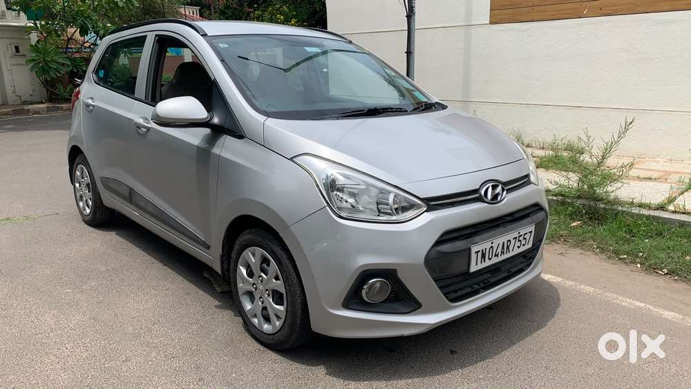 Hyundai Grand I10 Sportz, 2016, Petrol