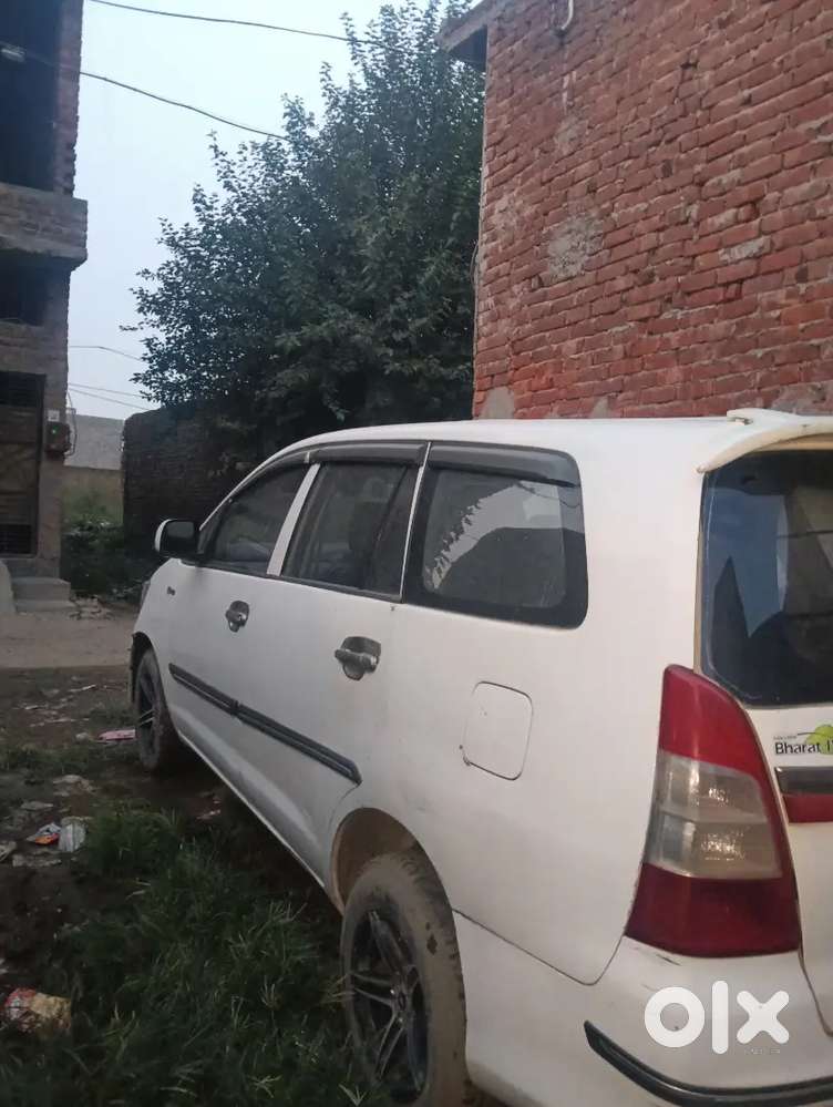 Toyota Innova Diesel 2012