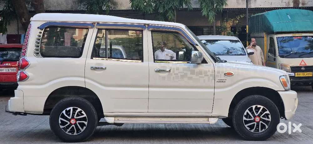 Make _ Mahindra 
Variant _  Scorpio M2di Cr 
Model _ 2016(6)