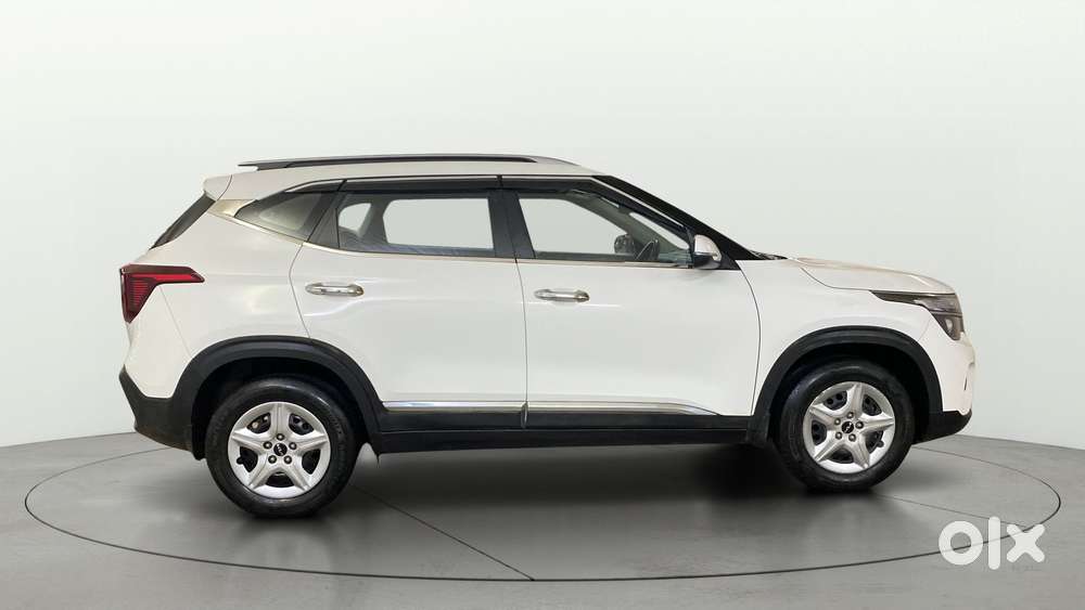 Kia Seltos Htk G, 2023, Petrol