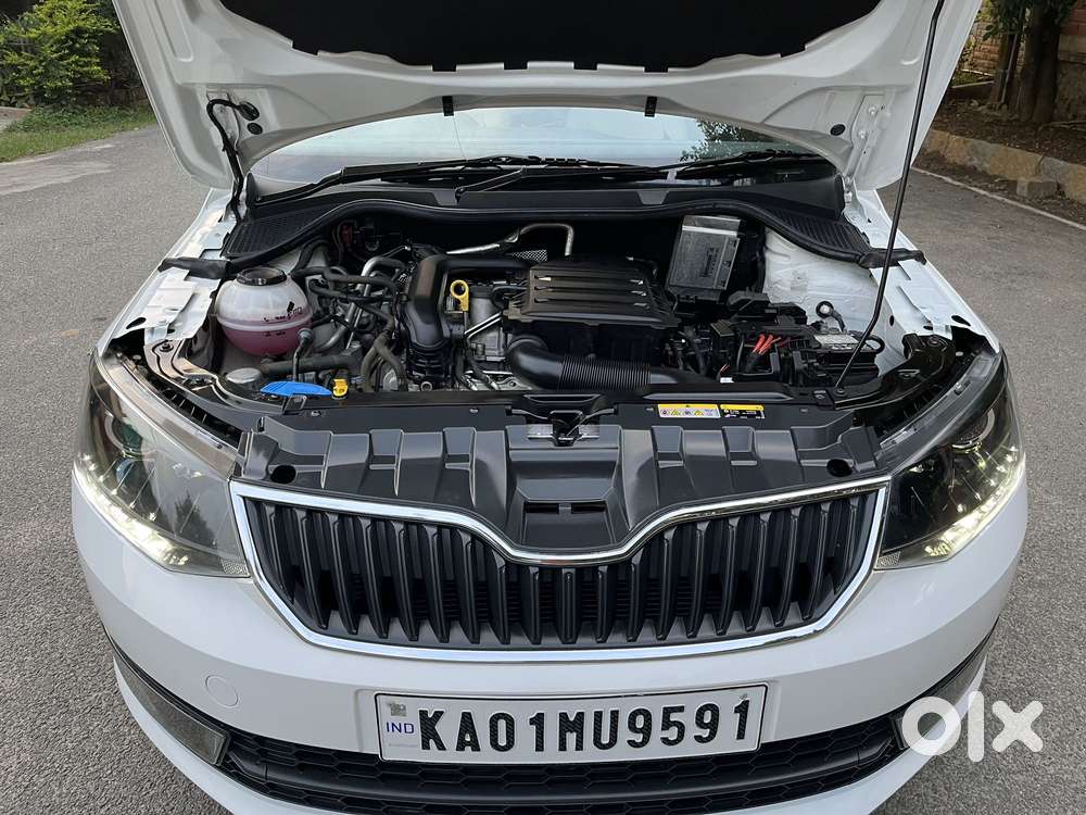 Skoda Rapid 1.0 Ambition Tsi At, 2020, Petrol