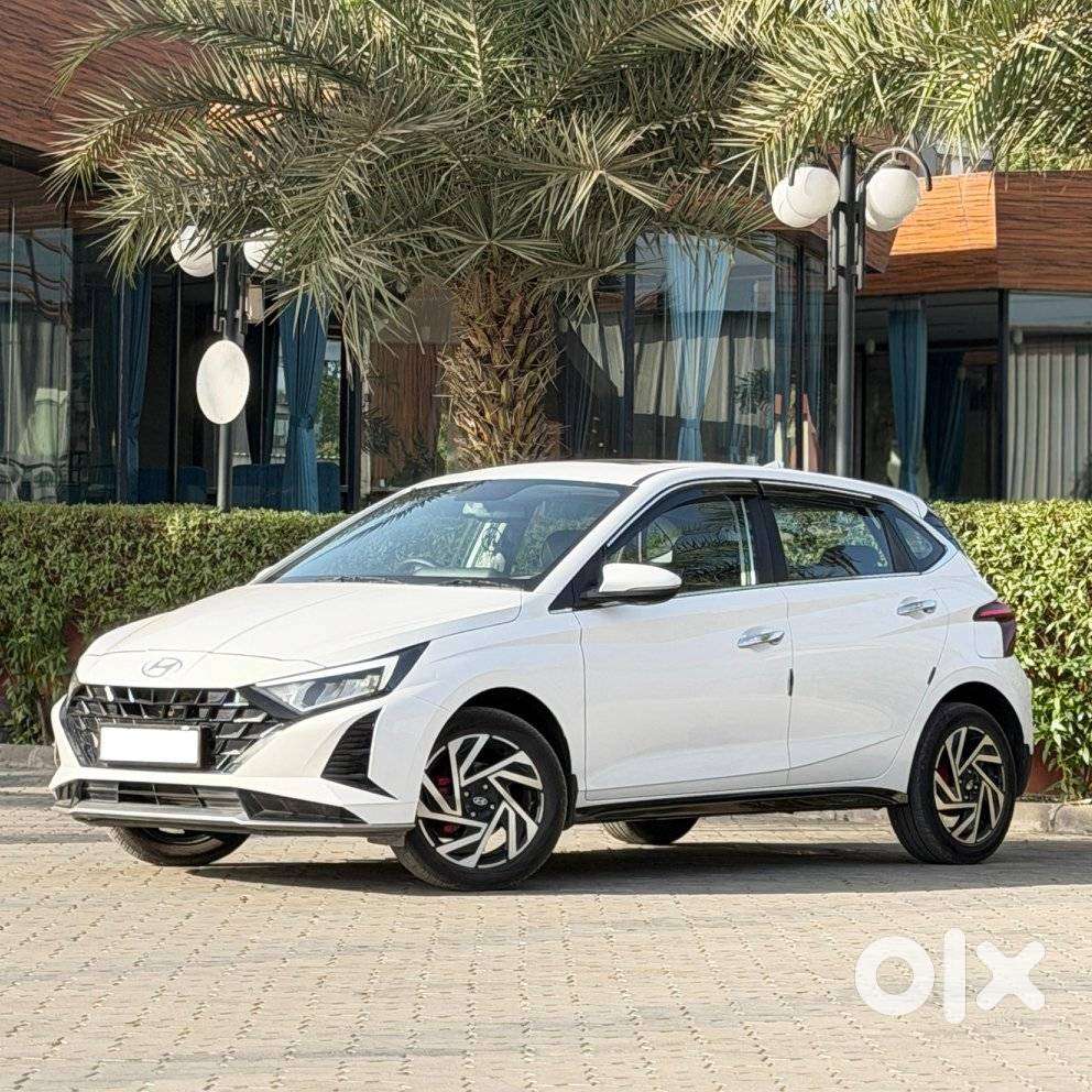 Hyundai I20 Asta Option Cvt, 2025, Petrol