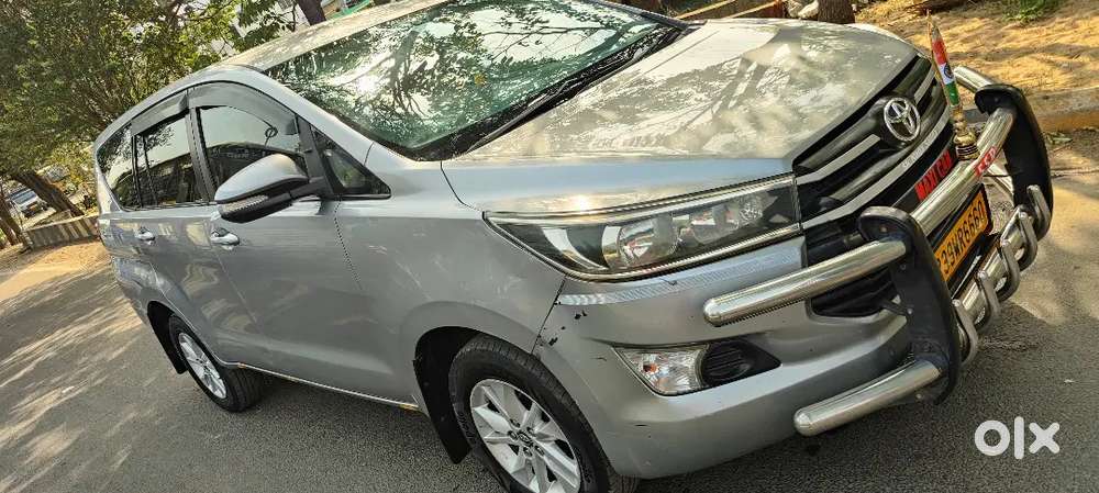 Toyota Innova Crysta 2017