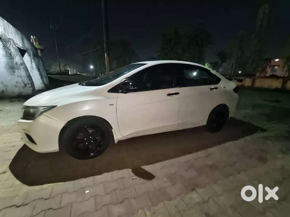 Honda City 2016 Diesel Well Maintained