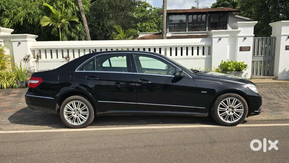 Mercedes-benz E-class 2011