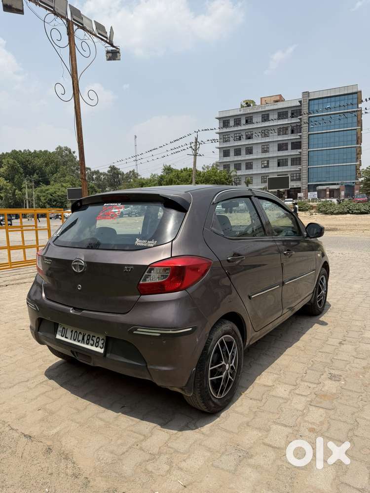 Tata Tiago 1.2 Revotron Xt (o), 2017, Petrol