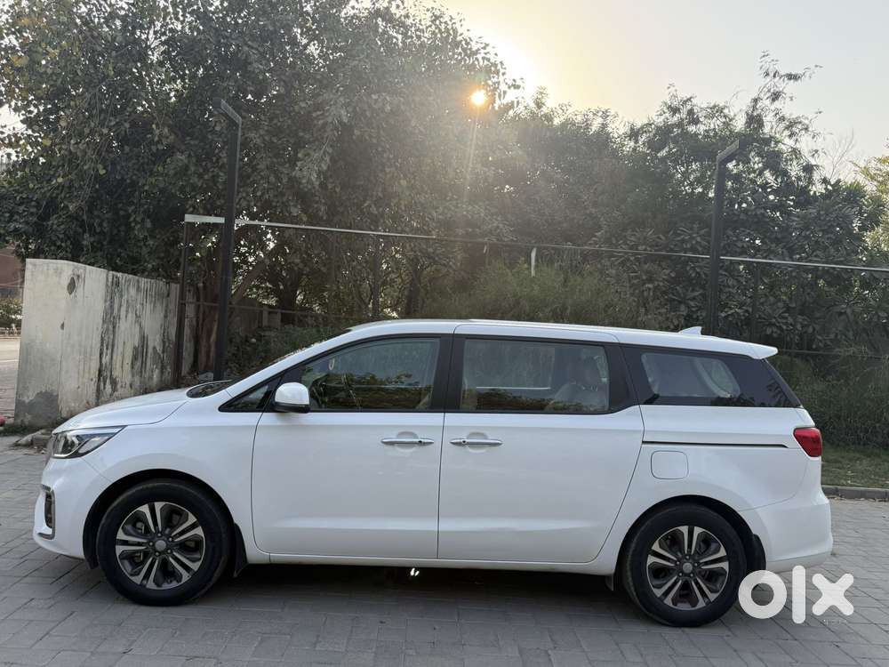 Kia Carnival Prestige, 2020, Diesel