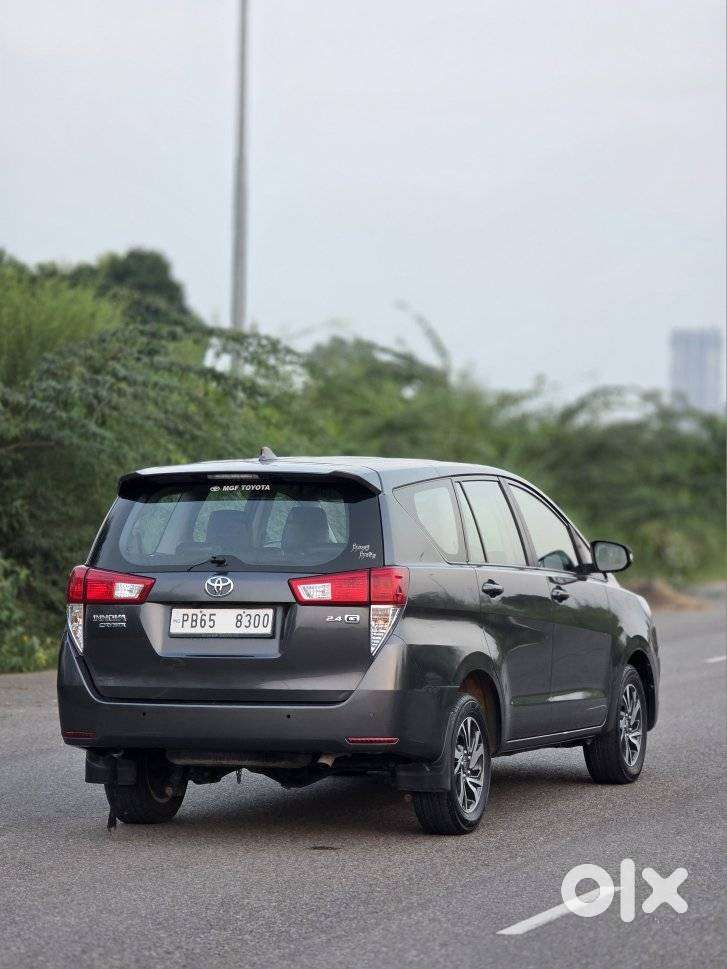 Toyota Innova Crysta 2.4 Gx Limited Edition At 7 Str, 2022, Diesel
