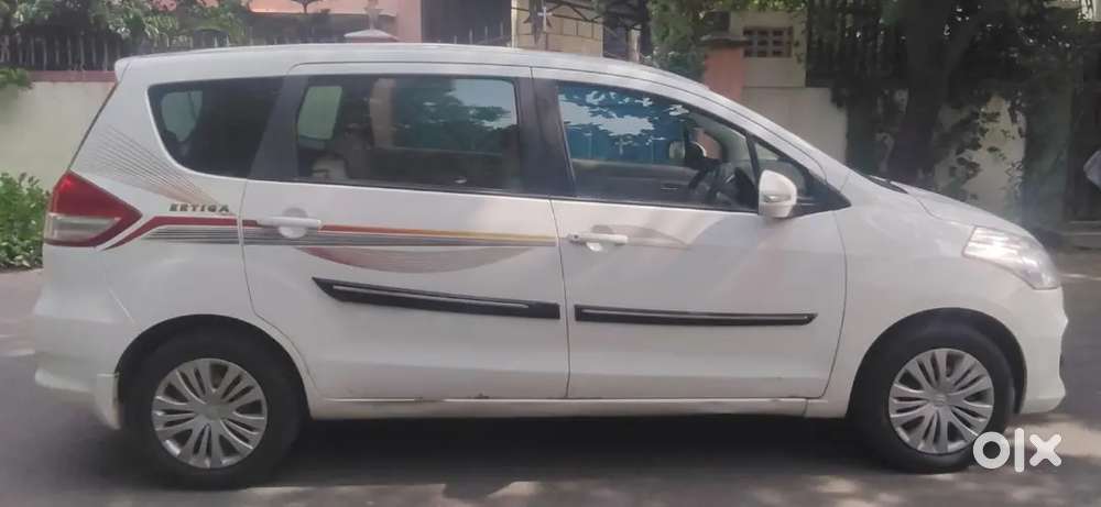 2017 Maruti Suzuki Ertiga Vxi Abs Bs Iv
