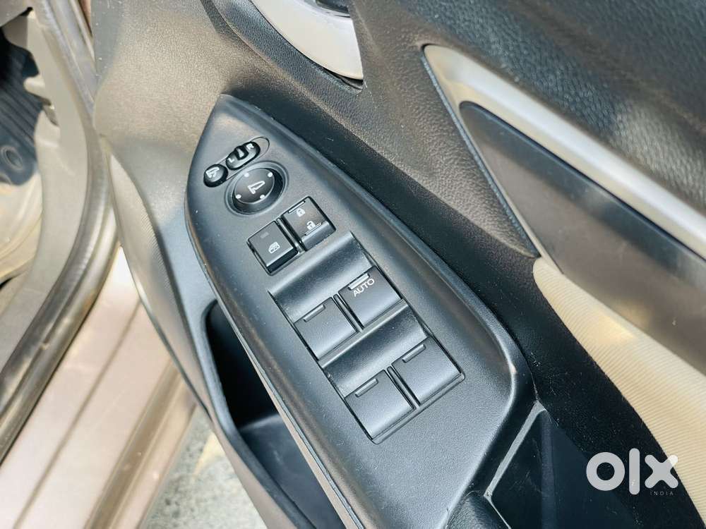 Honda Jazz V At I-vtec, 2016, Petrol