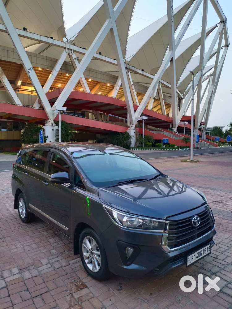 Toyota Innova Crysta 2.4 G Mt, 2017, Diesel