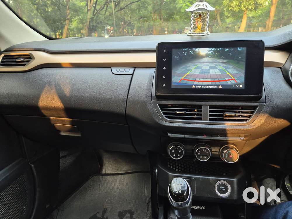 Renault Kiger, 2021, Petrol