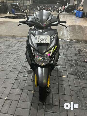 Honda dio bs6 Scooters 1788507025