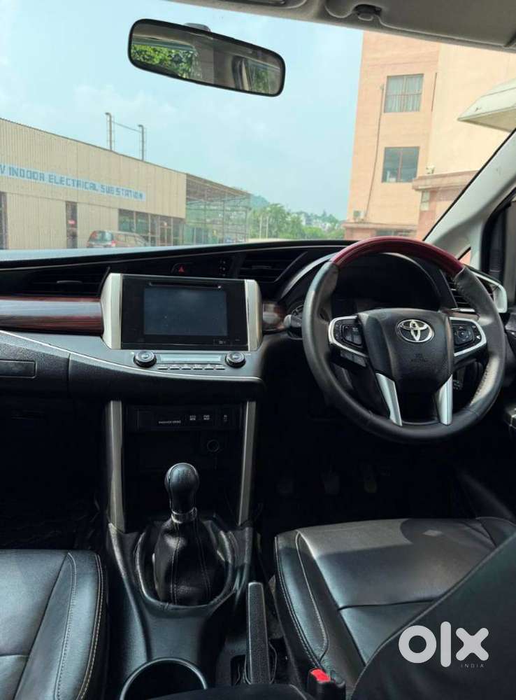 Toyota Innova Crysta 2.4 Zx Mt, 2017, Diesel