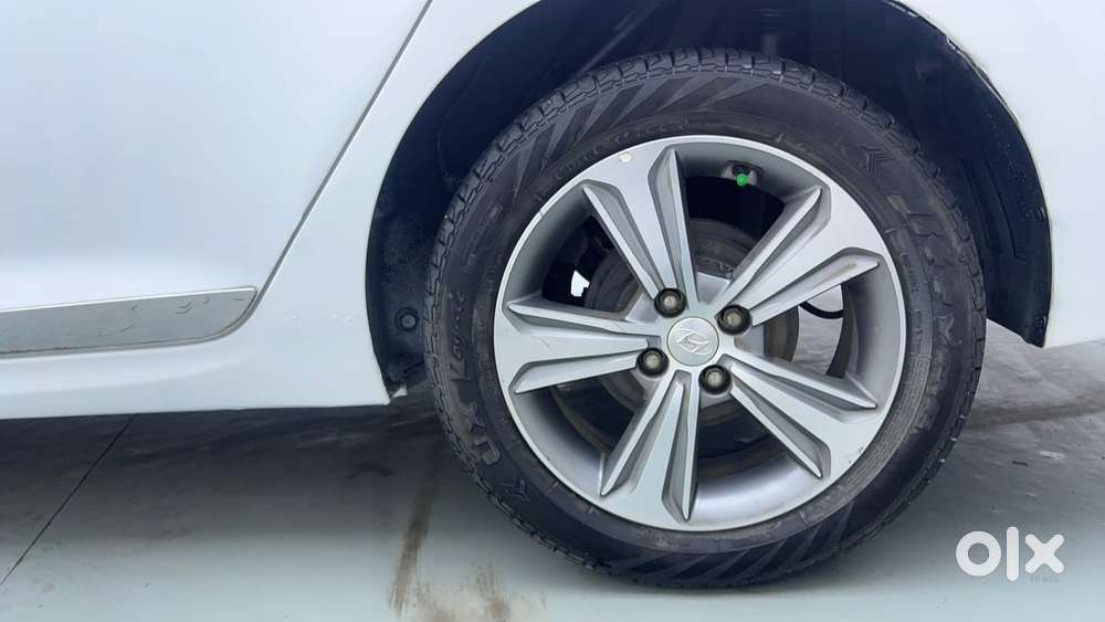 Hyundai Verna Vtvt 1.6 At Sx Option, 2017, Petrol