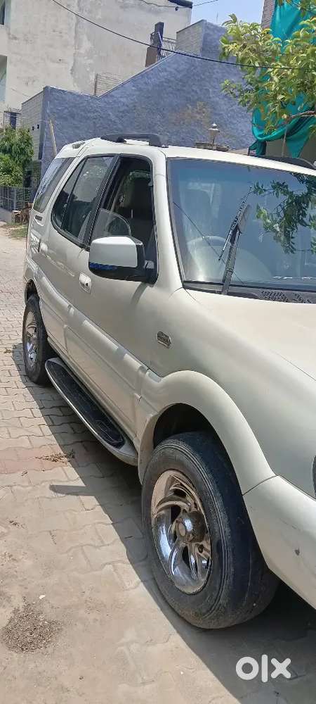Tata Safari 2.2 Lx 4x2 2009 Model