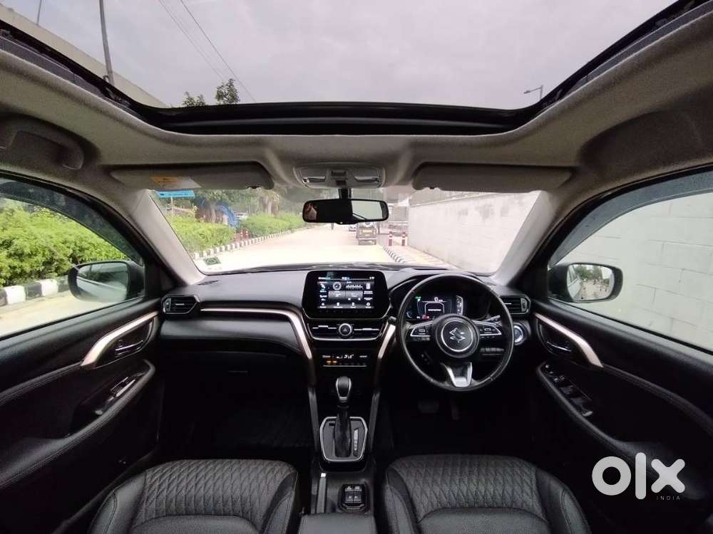 Maruti Suzuki Grand Vitara 1.5 Alpha Plus Intelligent Hybrid Ecvt, 2..