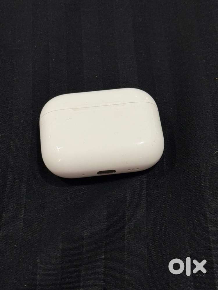 Apple AirPods Pro 3 with ANC | 6 Months Old | Under Warranty