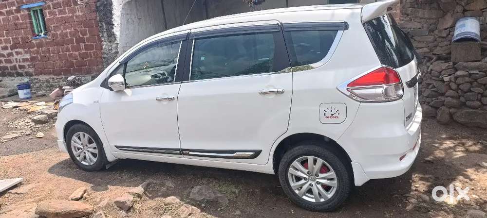 Maruti Suzuki Ertiga Zdi + Shvs