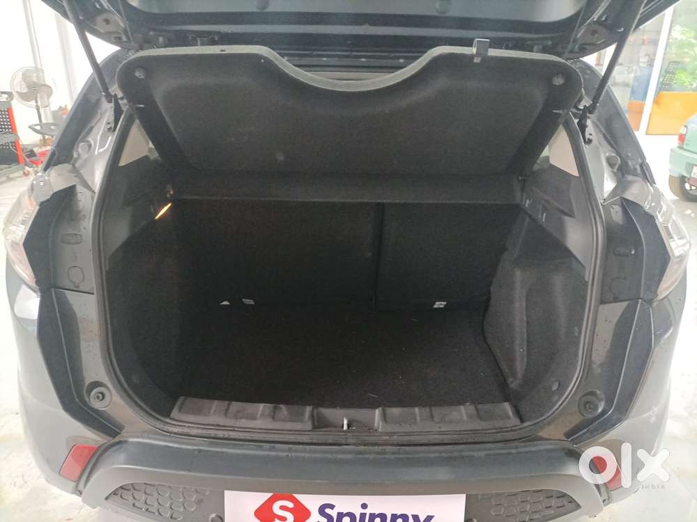 Tata Nexon 1.2 Revotron Xz Plus, 2018, Petrol