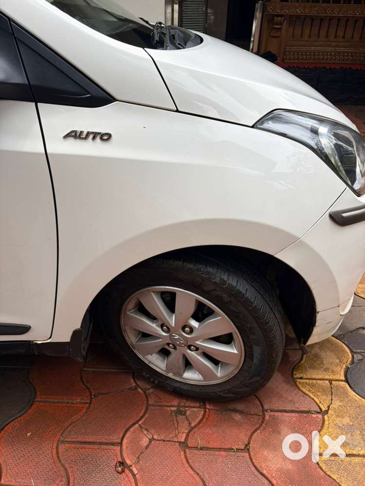 Hyundai Xcent 2016
