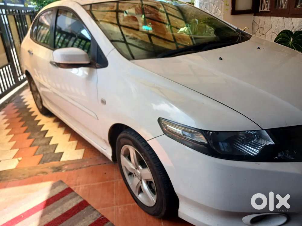 Honda City 2010 Petrol 97000 Km Driven Well Maintained Top Model