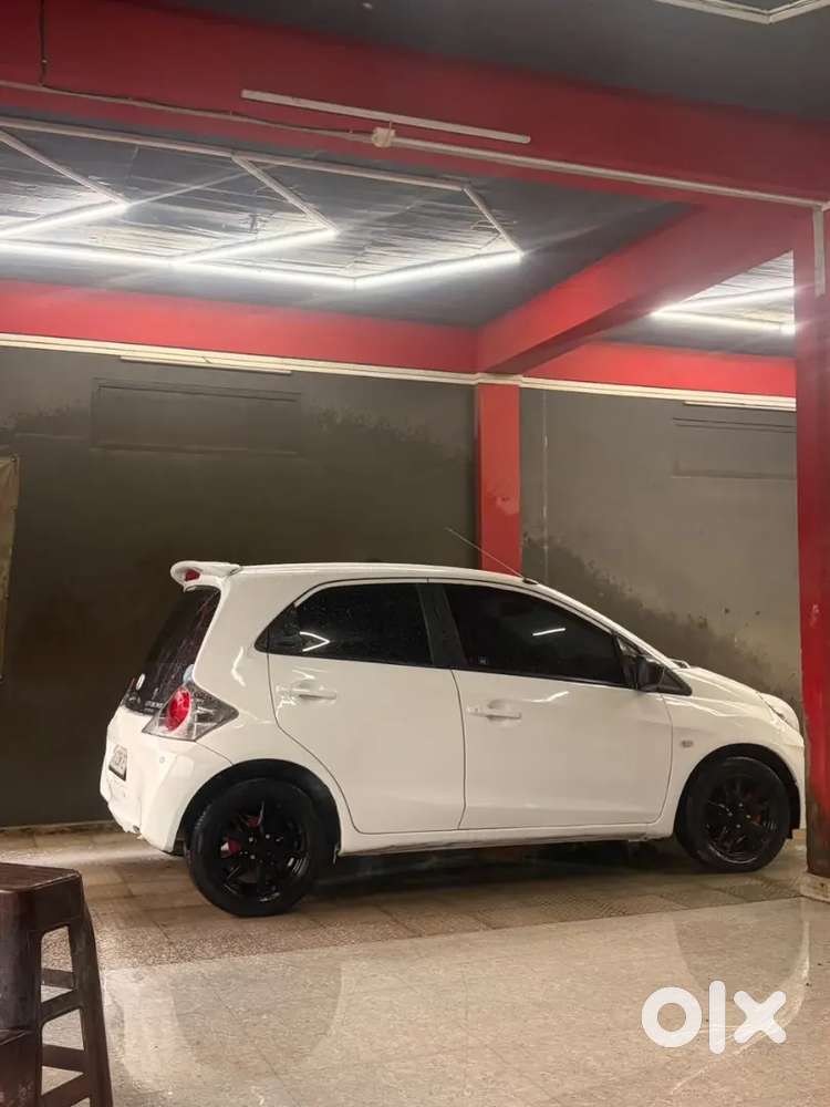 Honda Brio Vx Petrol 2014