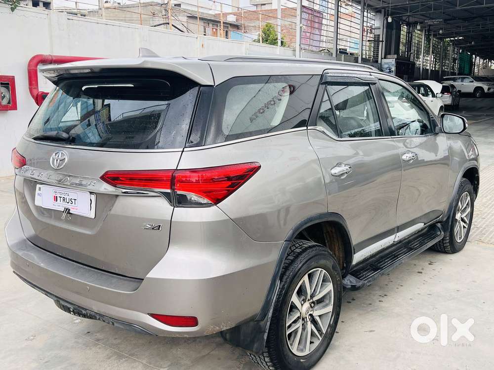 Toyota Fortuner 4x4 At, 2017, Diesel