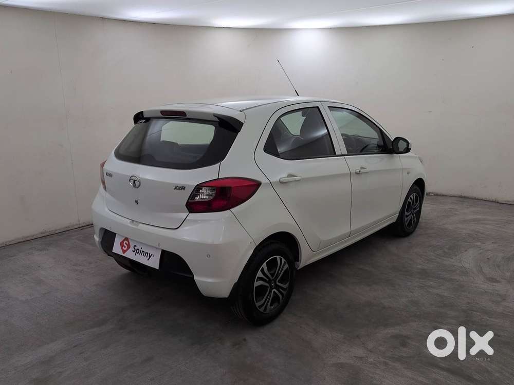 Tata Tiago Xza, 2019, Petrol