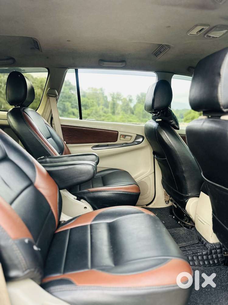 Toyota Innova 2.5 G (diesel) 7 Seater, 2013, Diesel