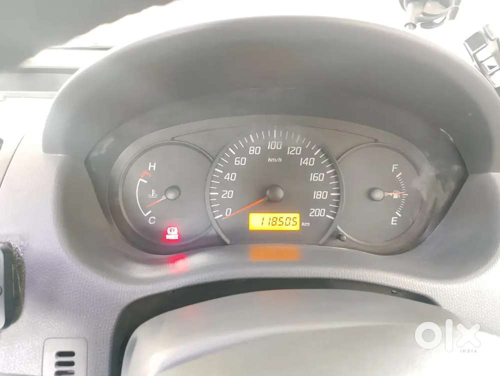 Maruti Suzuki Swift 2010 Diesel 118505 Km Driven