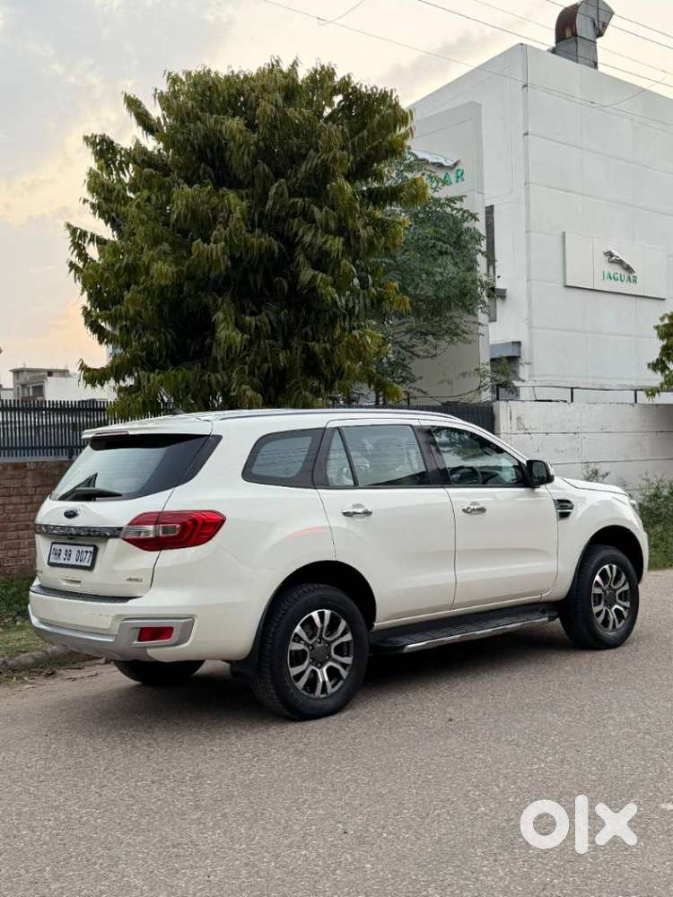 Ford Endeavour Titanium 4x2, 2020, Diesel