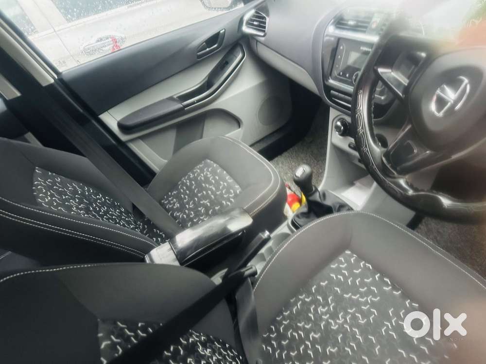 Tata Altroz 1.2 Xt I-turbo Petrol, 2022, Petrol
