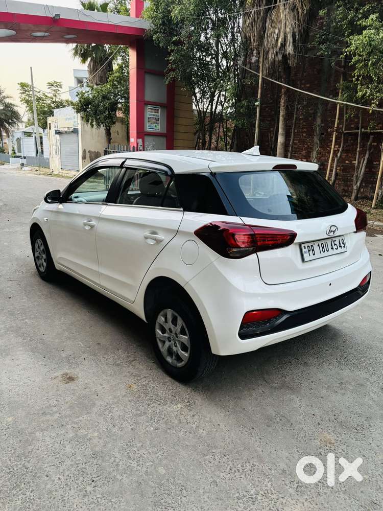 Hyundai I20 Magna Plus, 2018, Petrol