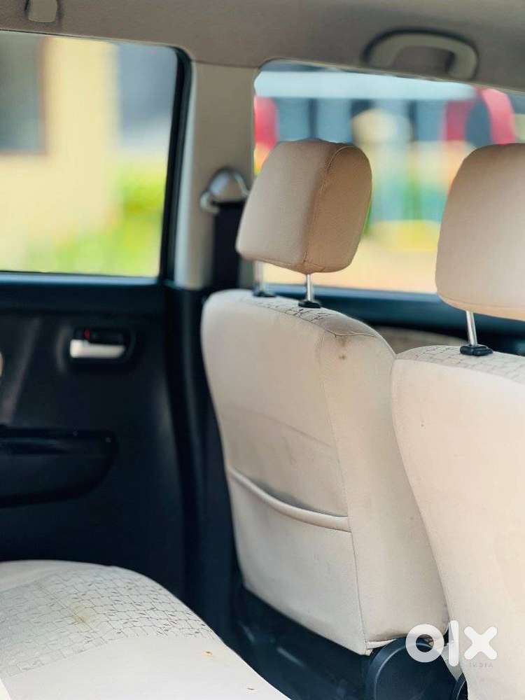 Maruti Suzuki Wagon R Amt Vxi, 2017, Petrol