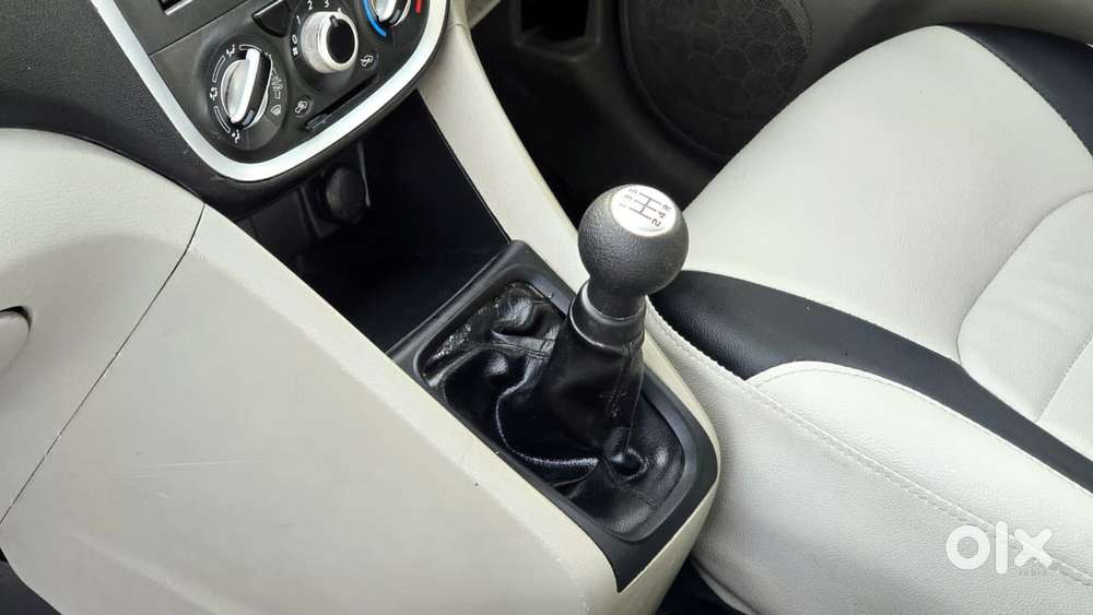 Maruti Suzuki Celerio Vxi Mt, 2017, Petrol
