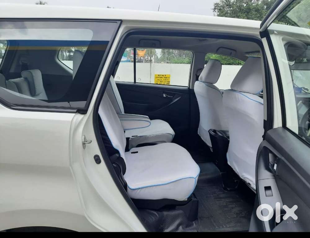 Toyota Innova Crysta 2.4 G Mt 7 Str, 2018, Diesel