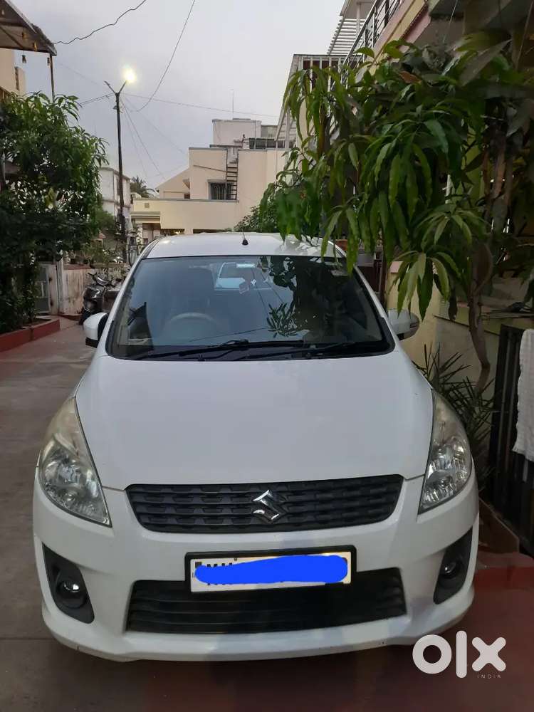 Maruti Suzuki Ertiga 2015 Diesel 63000 Km Driven Showroom History.