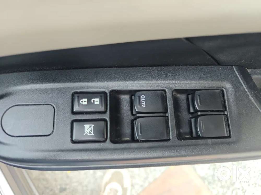 Maruti Suzuki Dzire 19/november/2025