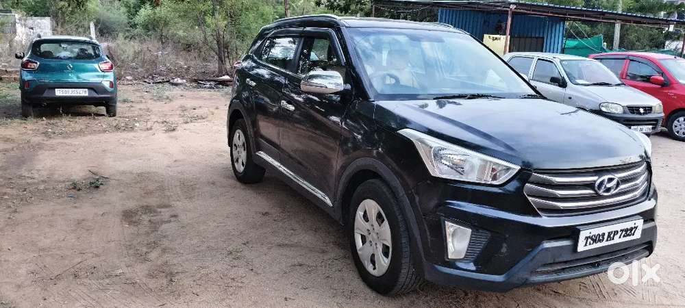 Hyundai Creta 2017 Diesel 900000 Km Driven